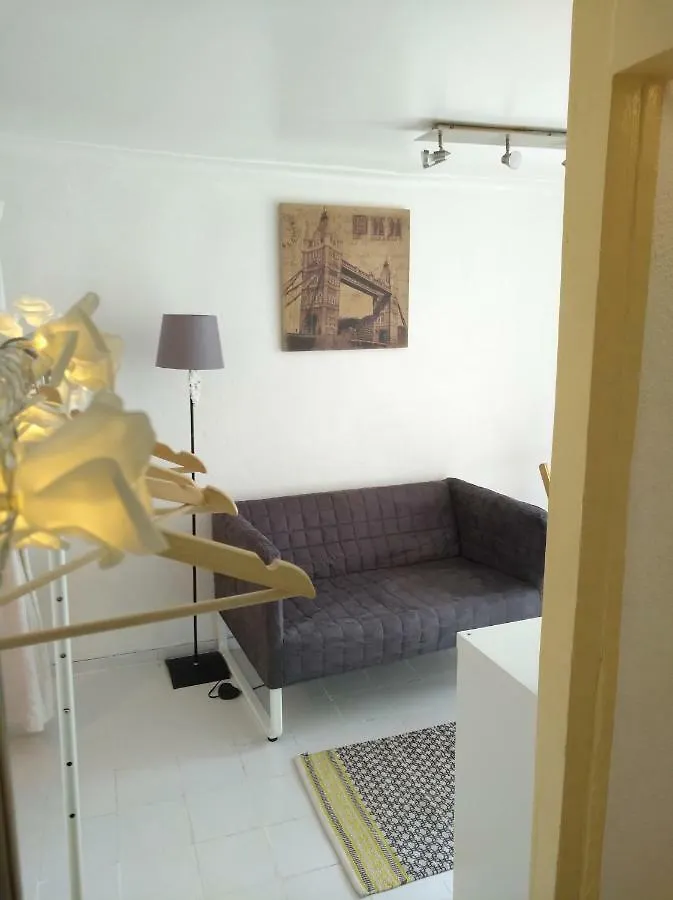 36For2 Apartment Lisbon