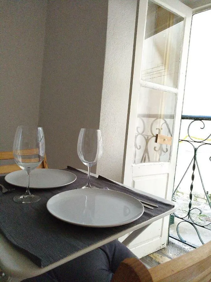 36For2 Apartment Lisbon